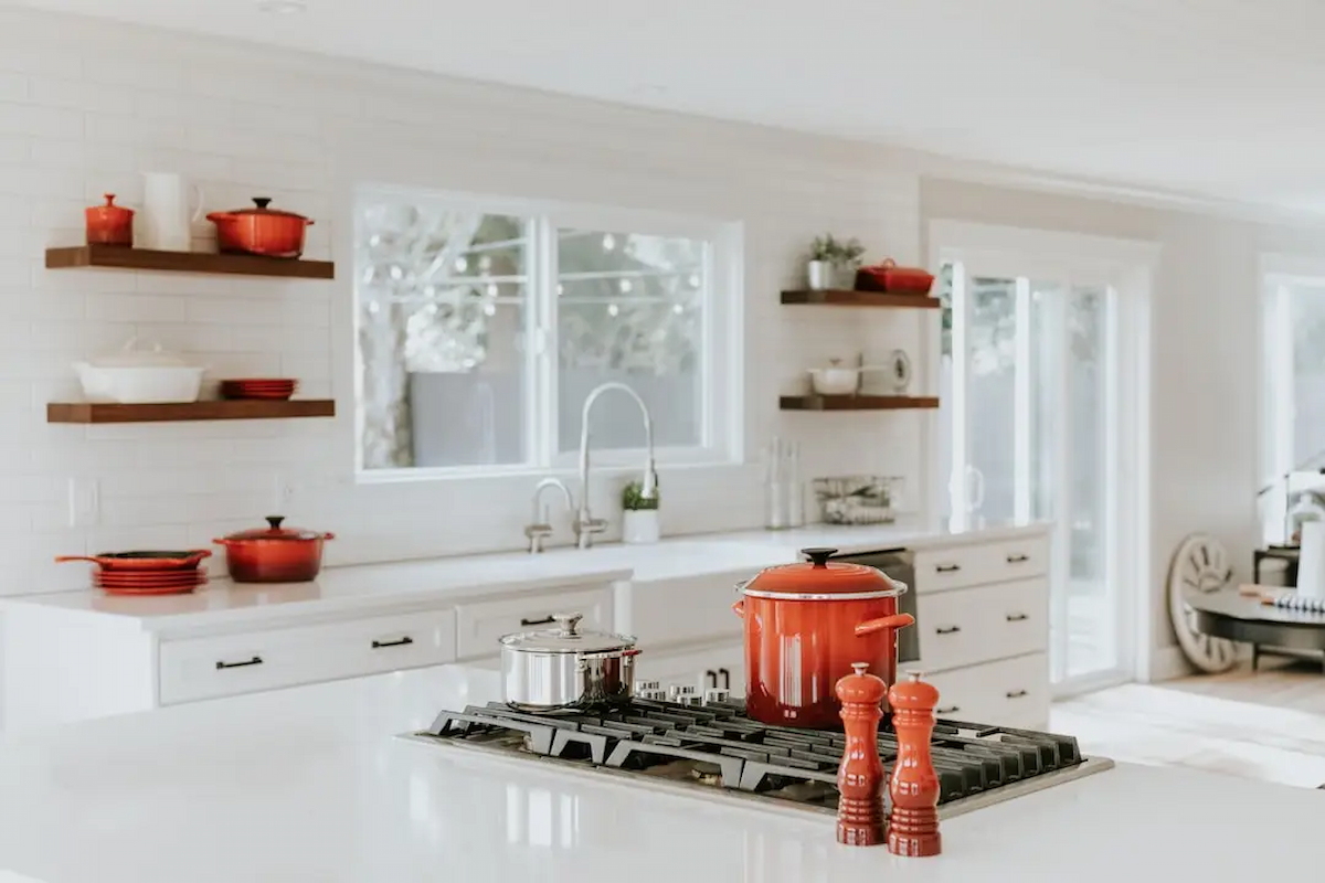 Kitchen Must-Haves: Tools and Gadgets That Make a Difference – A Bit of Everything